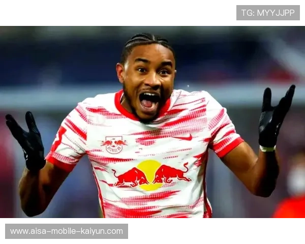 切尔西恩昆库面对封堵快速侧身推射破门