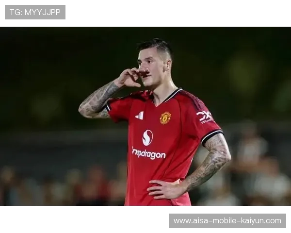 曼联新星谢什科锋线发力，球队全力争取四强席位